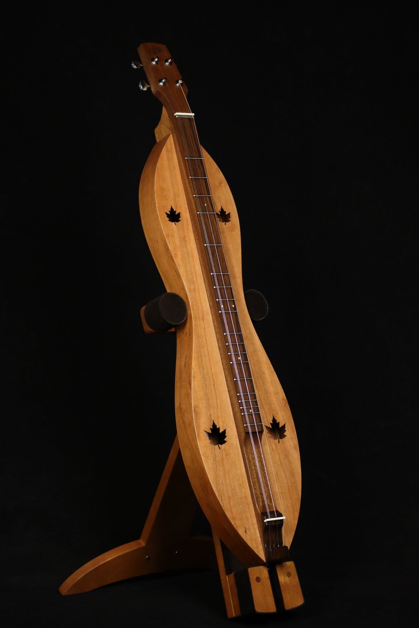 #2.021 Cherry Essential Serenade Dulcimer