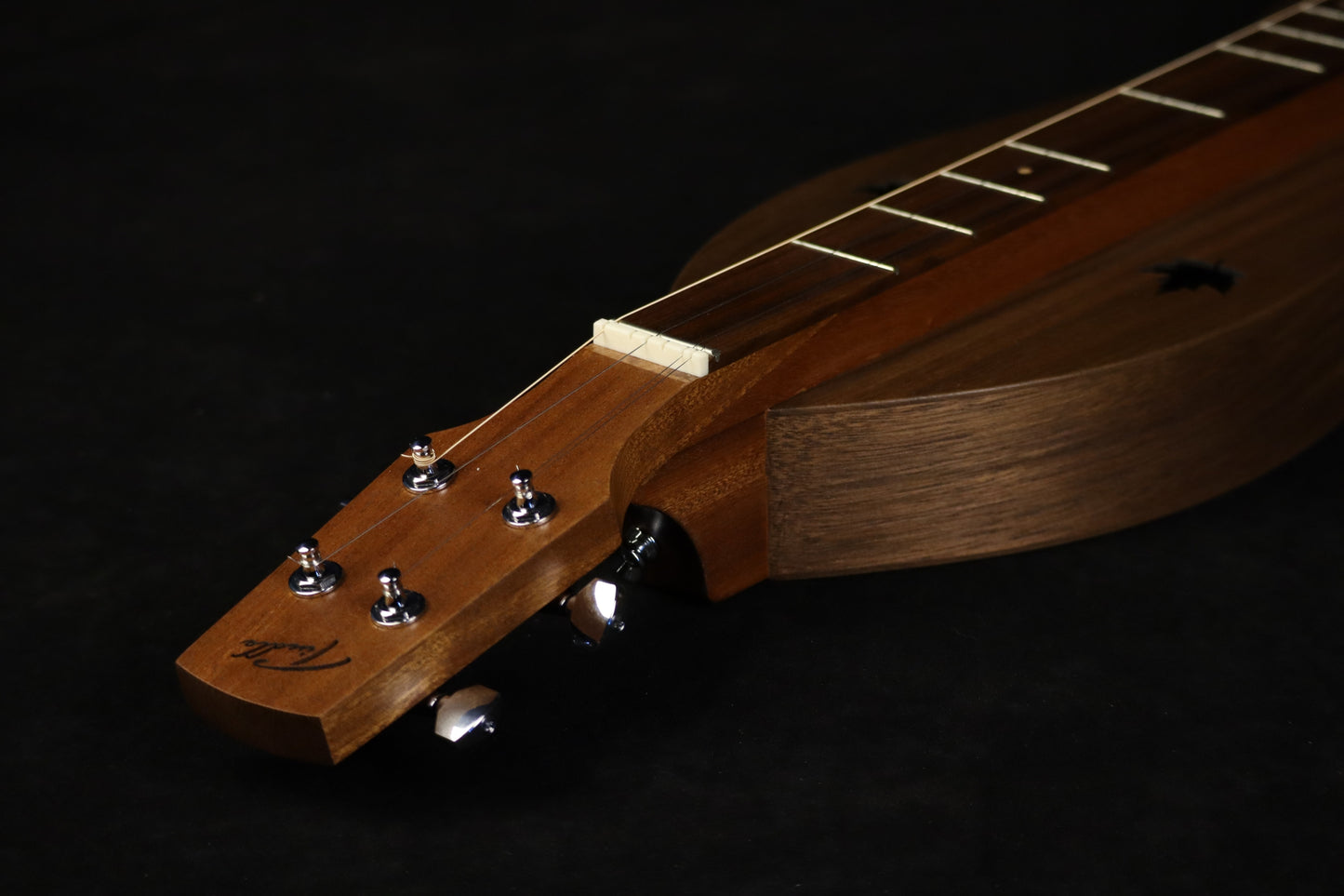 #2.022 Walnut Essential Serenade Dulcimer