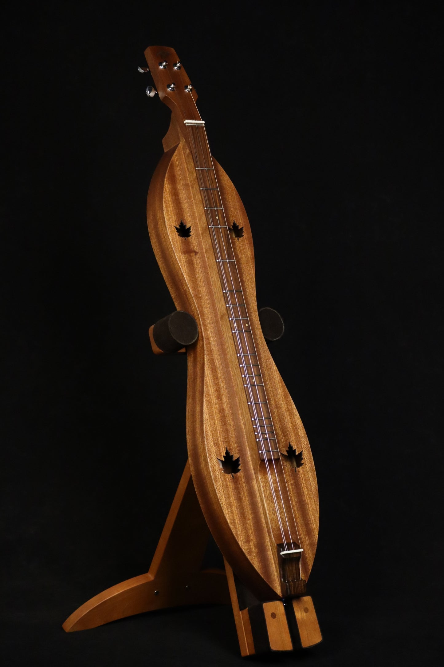 #2.023 Mahogany Essential Serenade Dulcimer