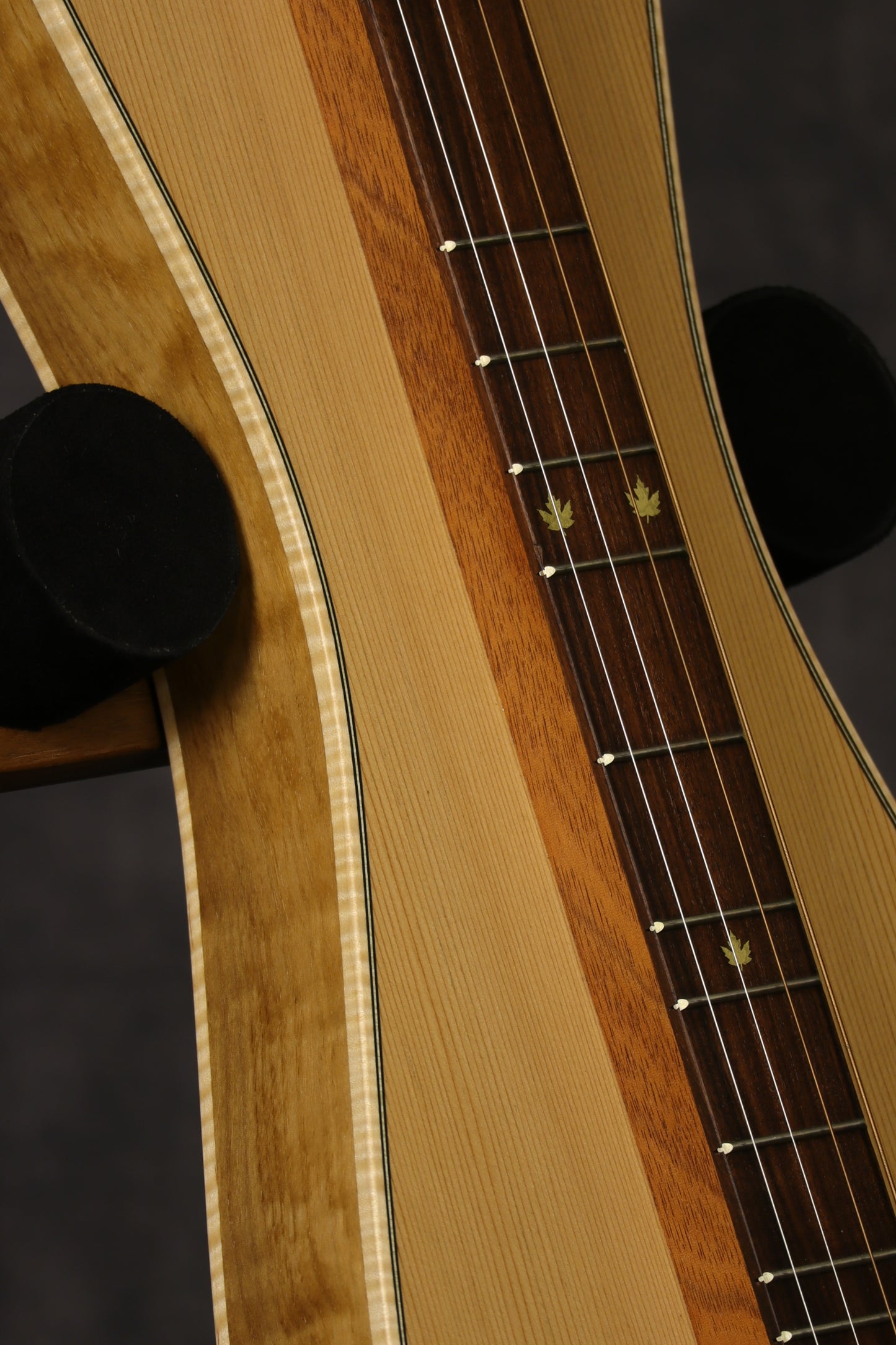 #2.042 Walnut & Spruce Premium+ Sonata Dulcimer