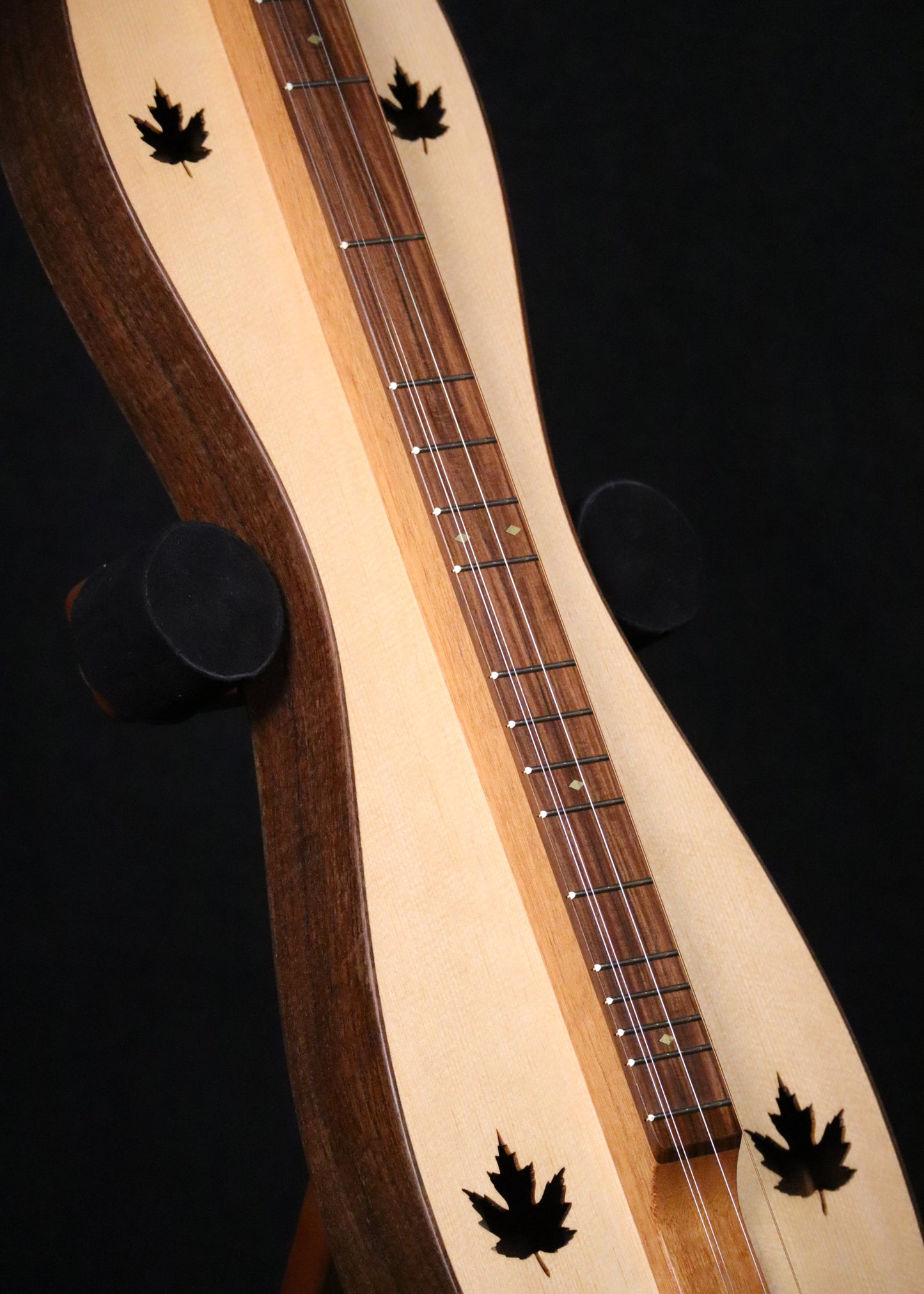 #2.061 Walnut & Spruce Essential Serenade Dulcimer