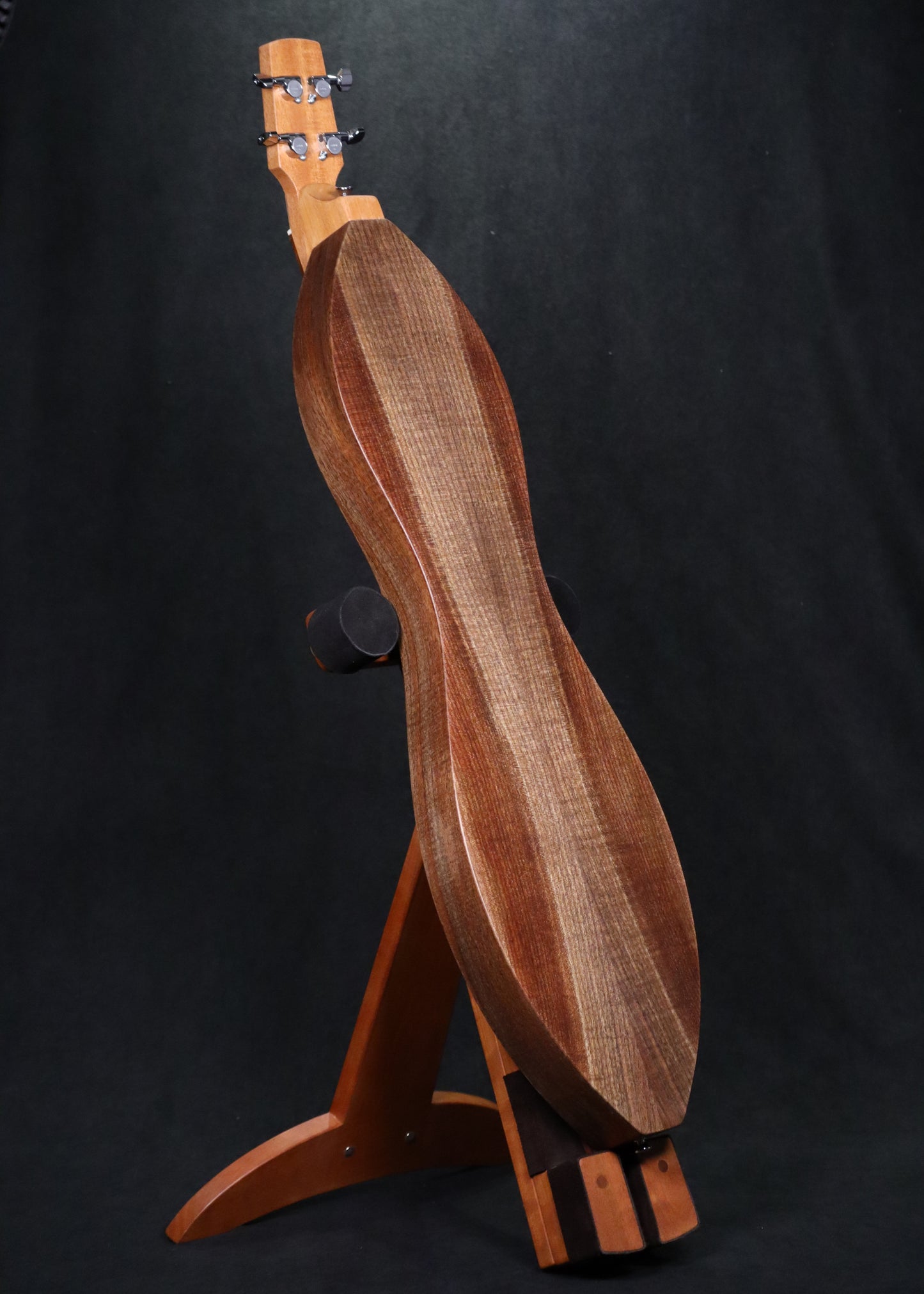 #2.062 Walnut Essential Serenade Dulcimer