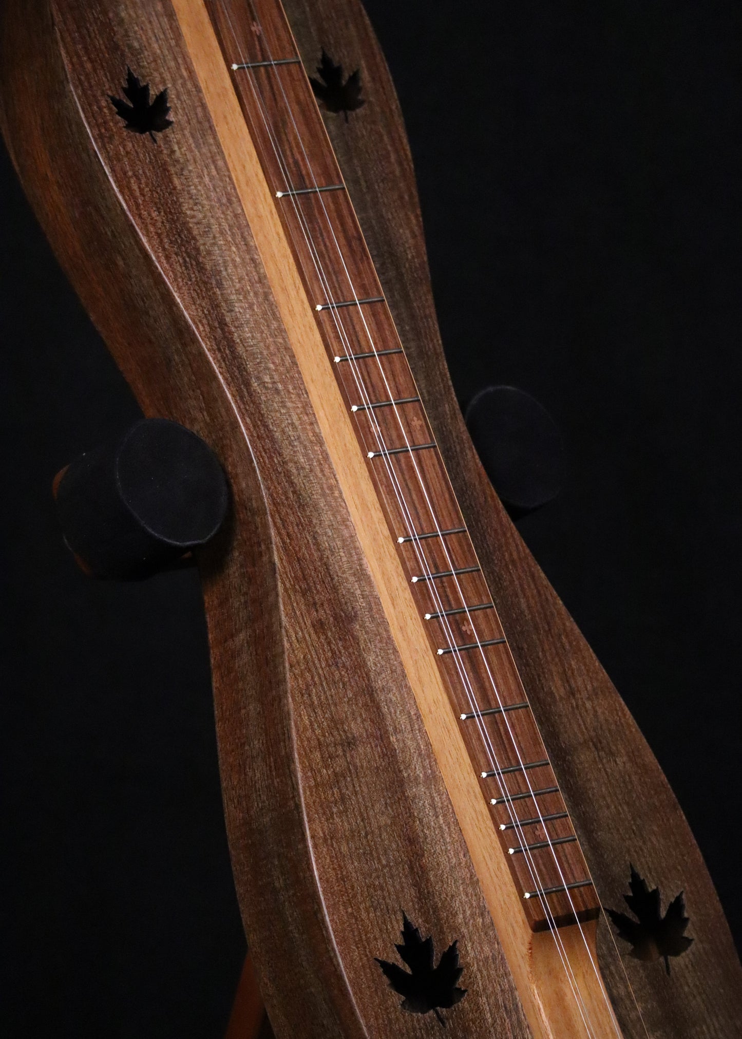 #2.062 Walnut Essential Serenade Dulcimer
