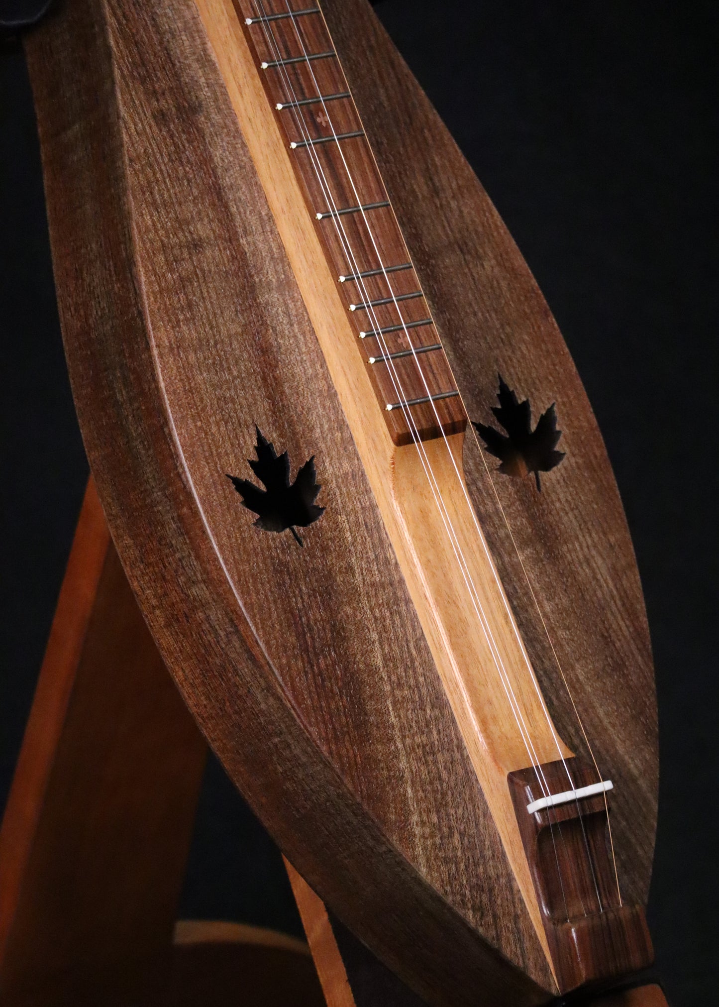 #2.062 Walnut Essential Serenade Dulcimer