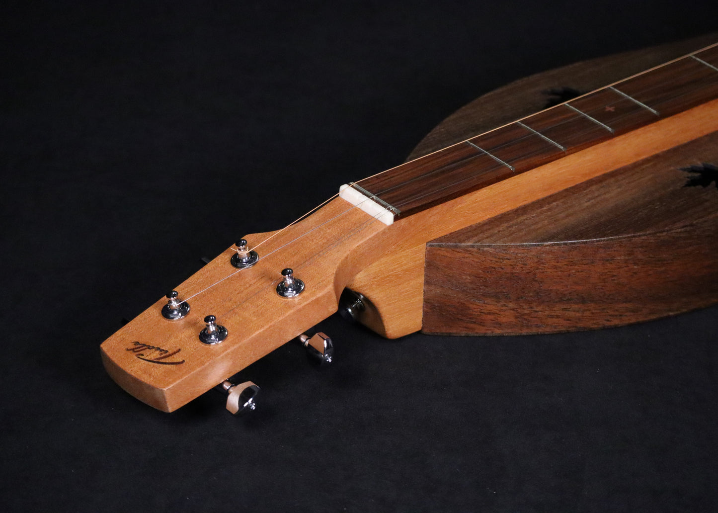 #2.062 Walnut Essential Serenade Dulcimer