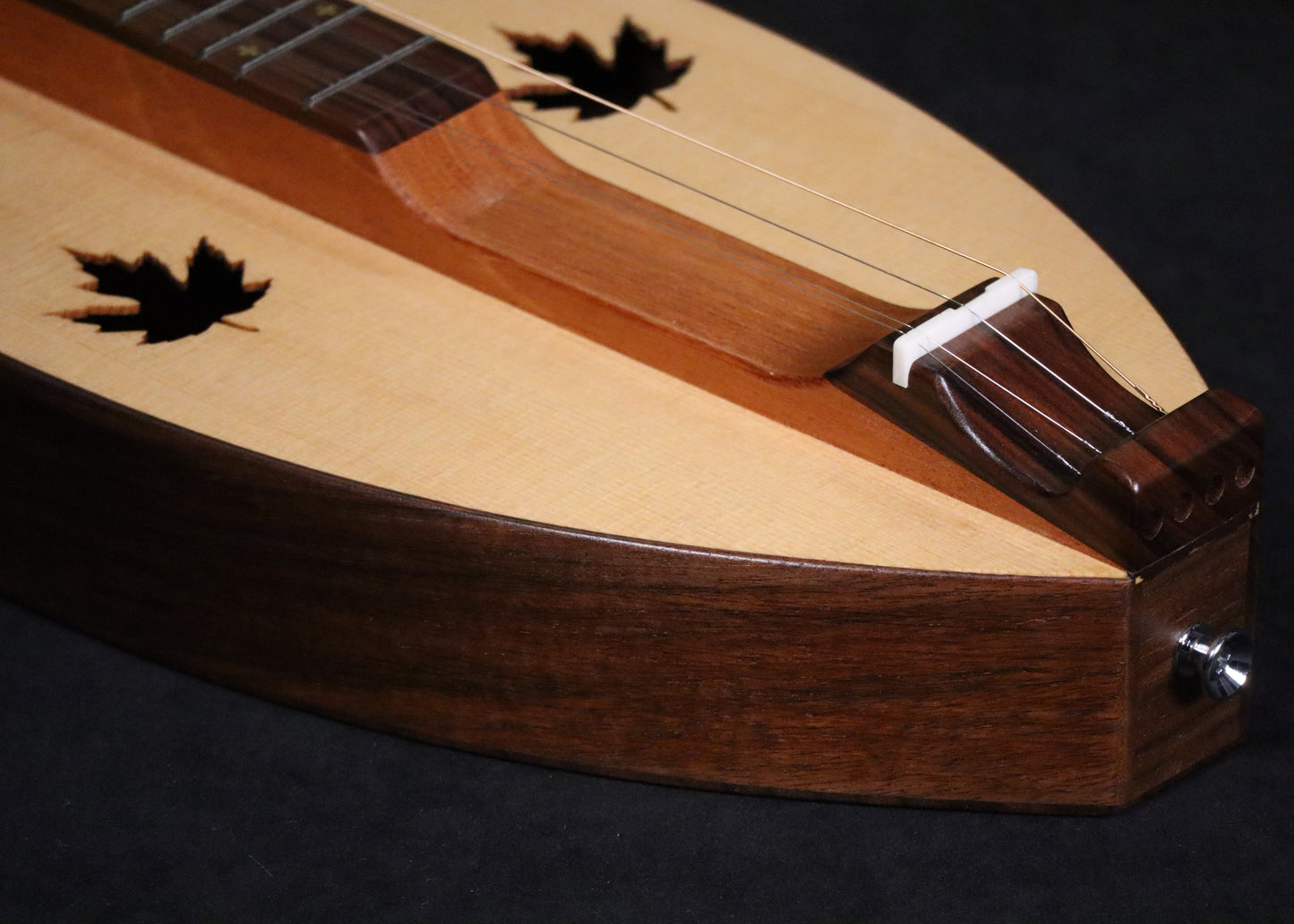#2.068 Oregon Walnut & Spruce Essential Minuet Dulcimer