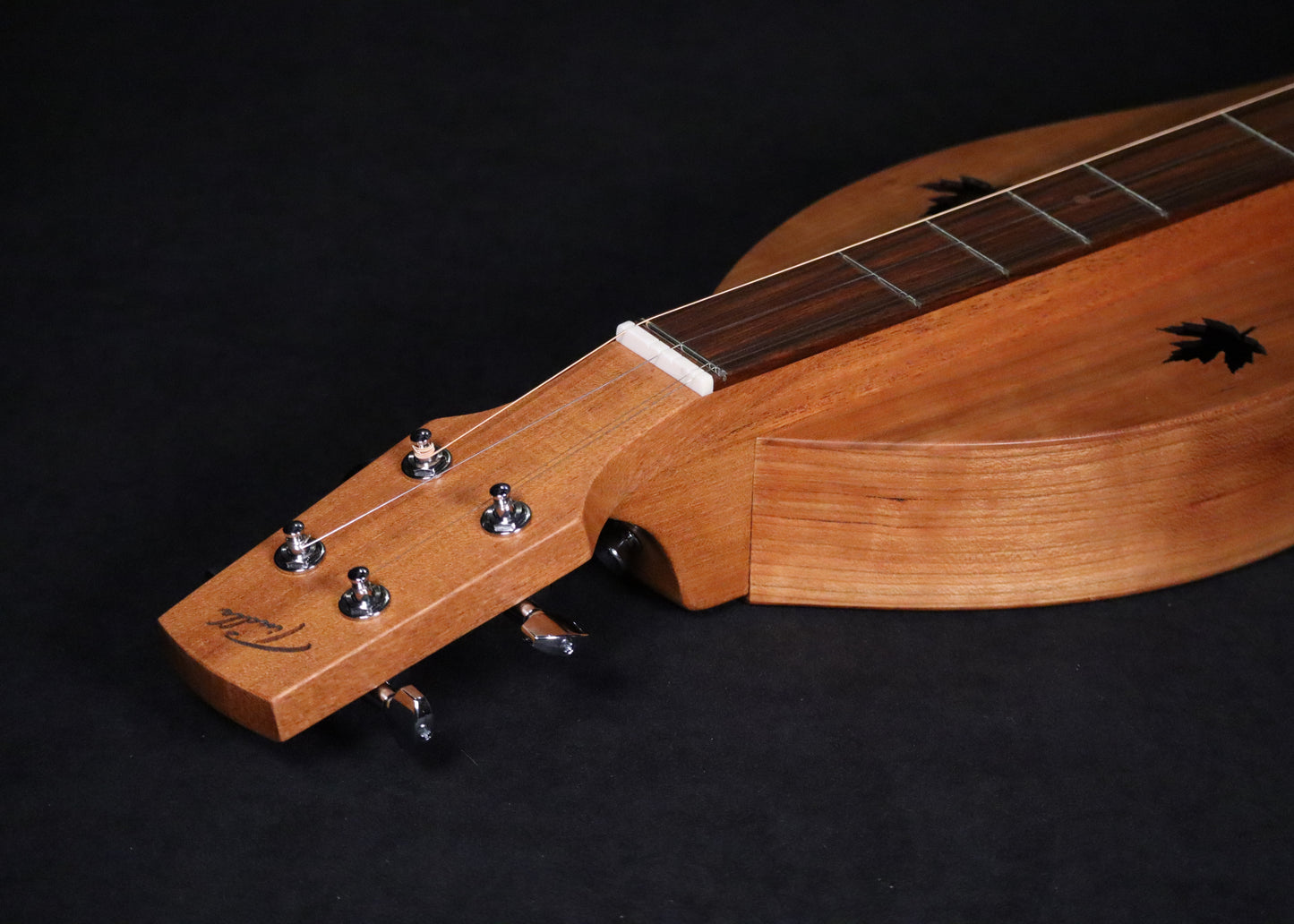 #2.069 Cherry Essential Minuet Dulcimer