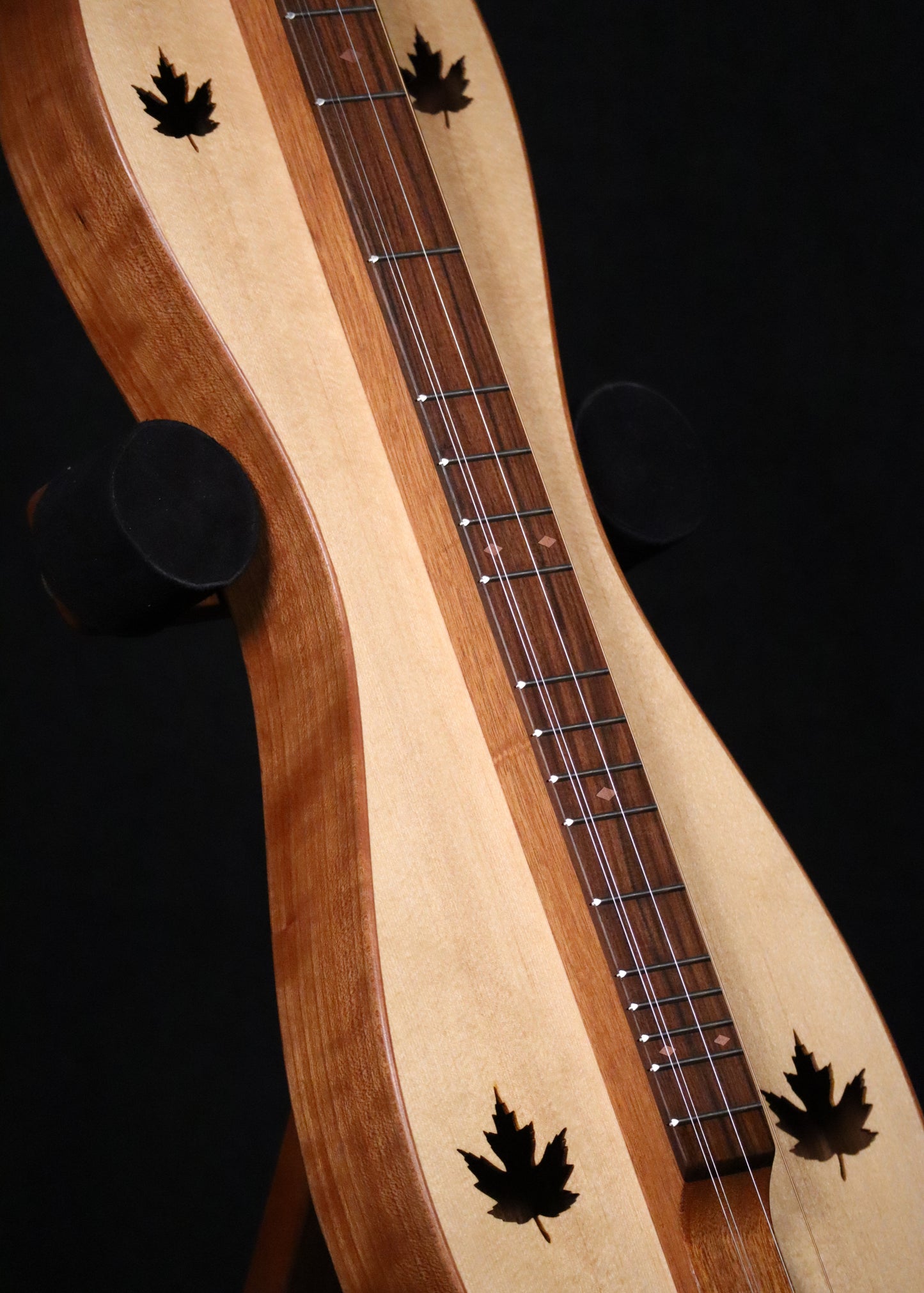 #2.070 Cherry & Spruce Essential Minuet Dulcimer